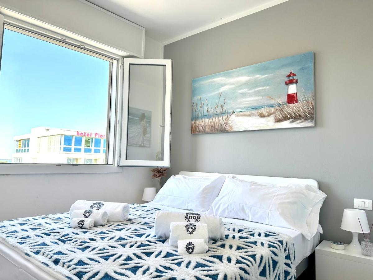 Beach Front Apartment Sabbiadoro Lignano Sabbiadoro Eksteriør bilde