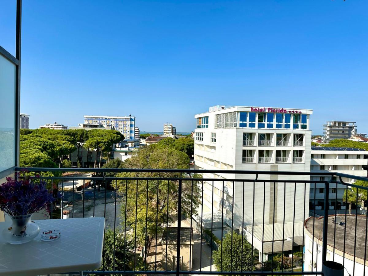 Beach Front Apartment Sabbiadoro Lignano Sabbiadoro Eksteriør bilde