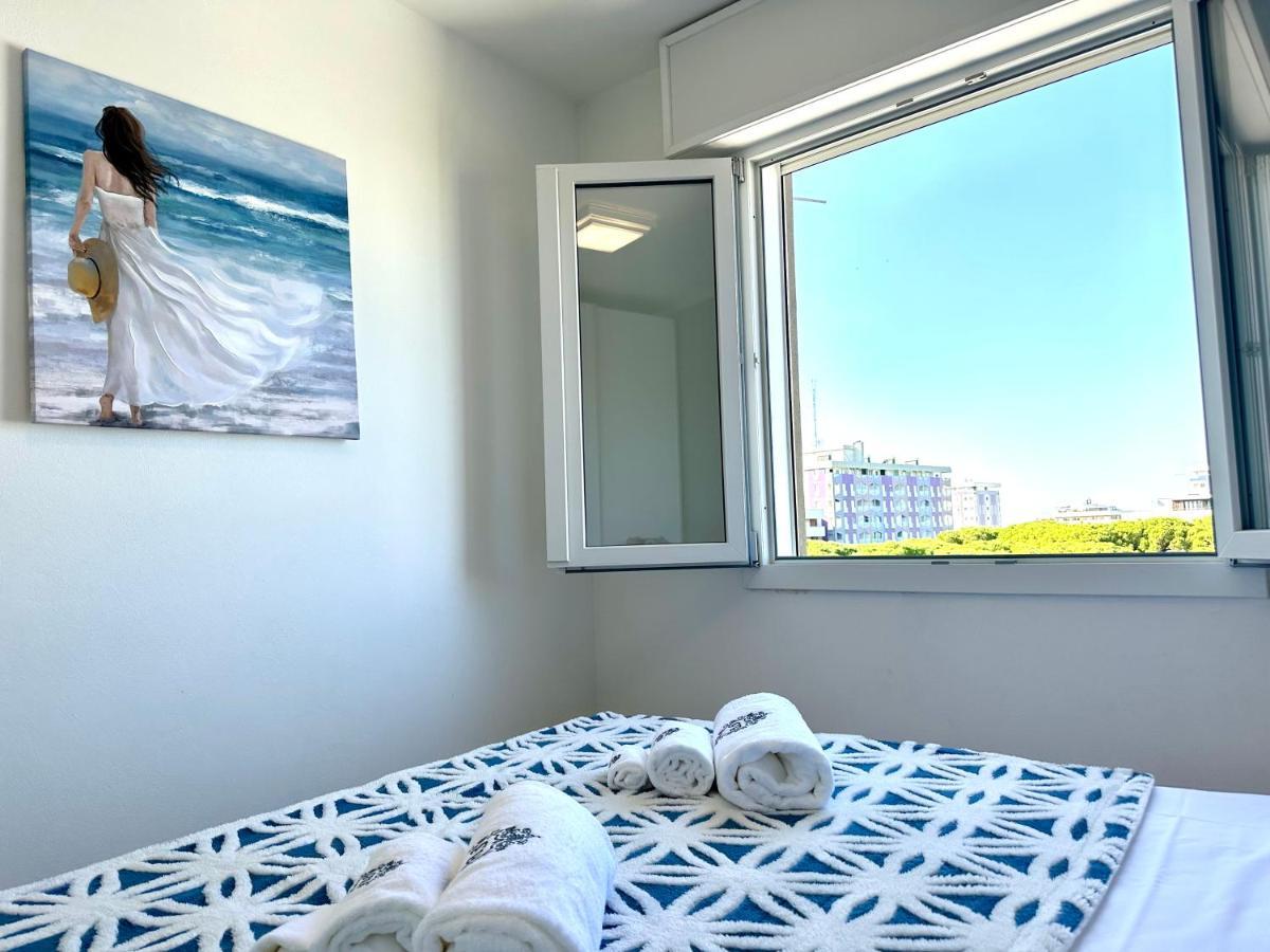Beach Front Apartment Sabbiadoro Lignano Sabbiadoro Eksteriør bilde