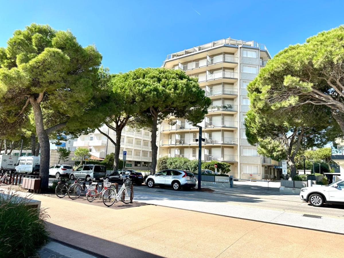 Beach Front Apartment Sabbiadoro Lignano Sabbiadoro Eksteriør bilde