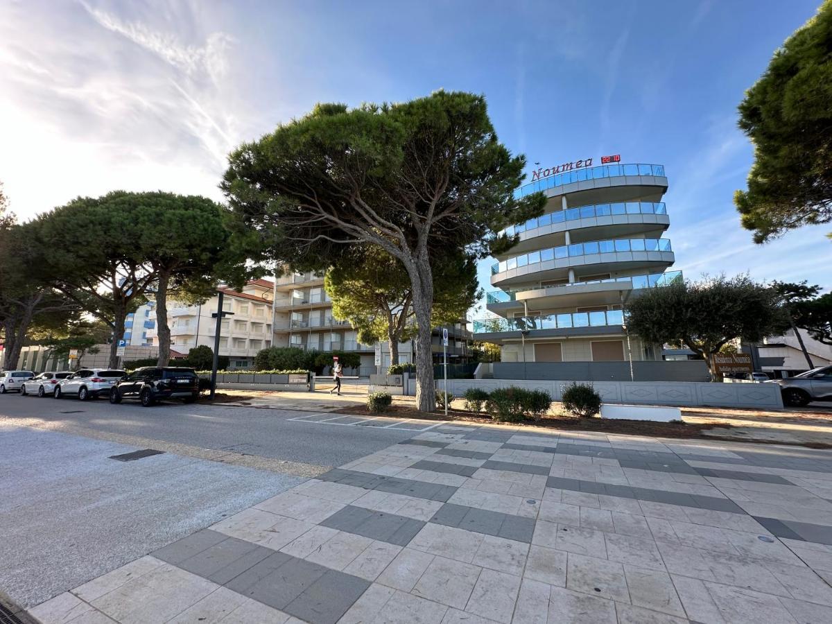 Beach Front Apartment Sabbiadoro Lignano Sabbiadoro Eksteriør bilde